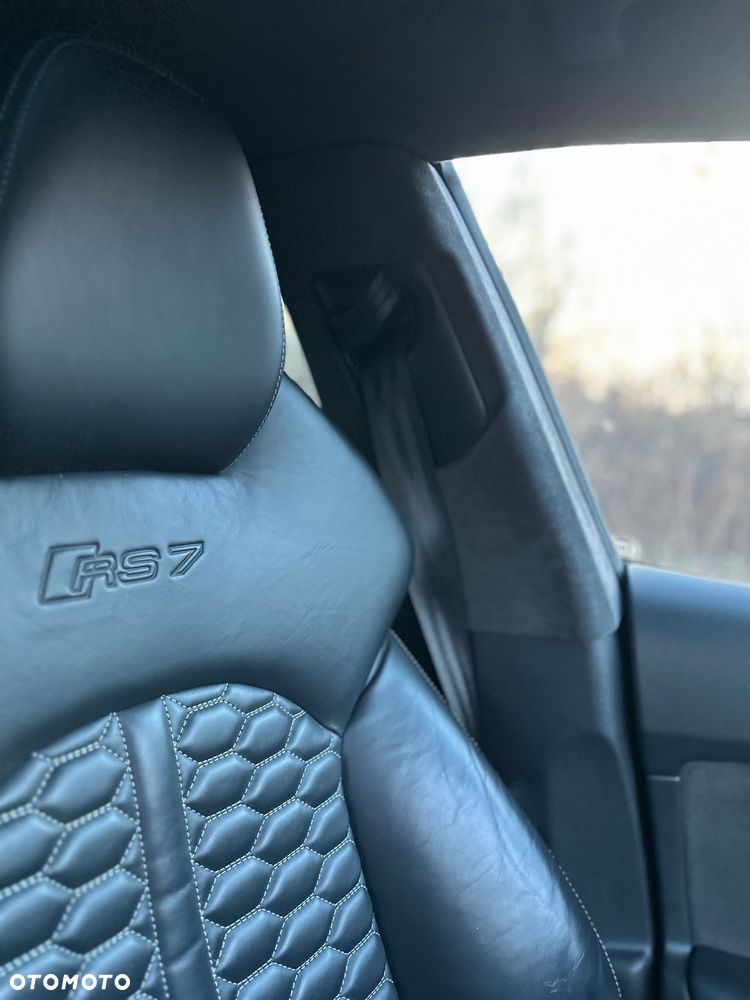 Audi RS7 Sportback Performance 4.0 TFSI Quattro Tiptr - 25