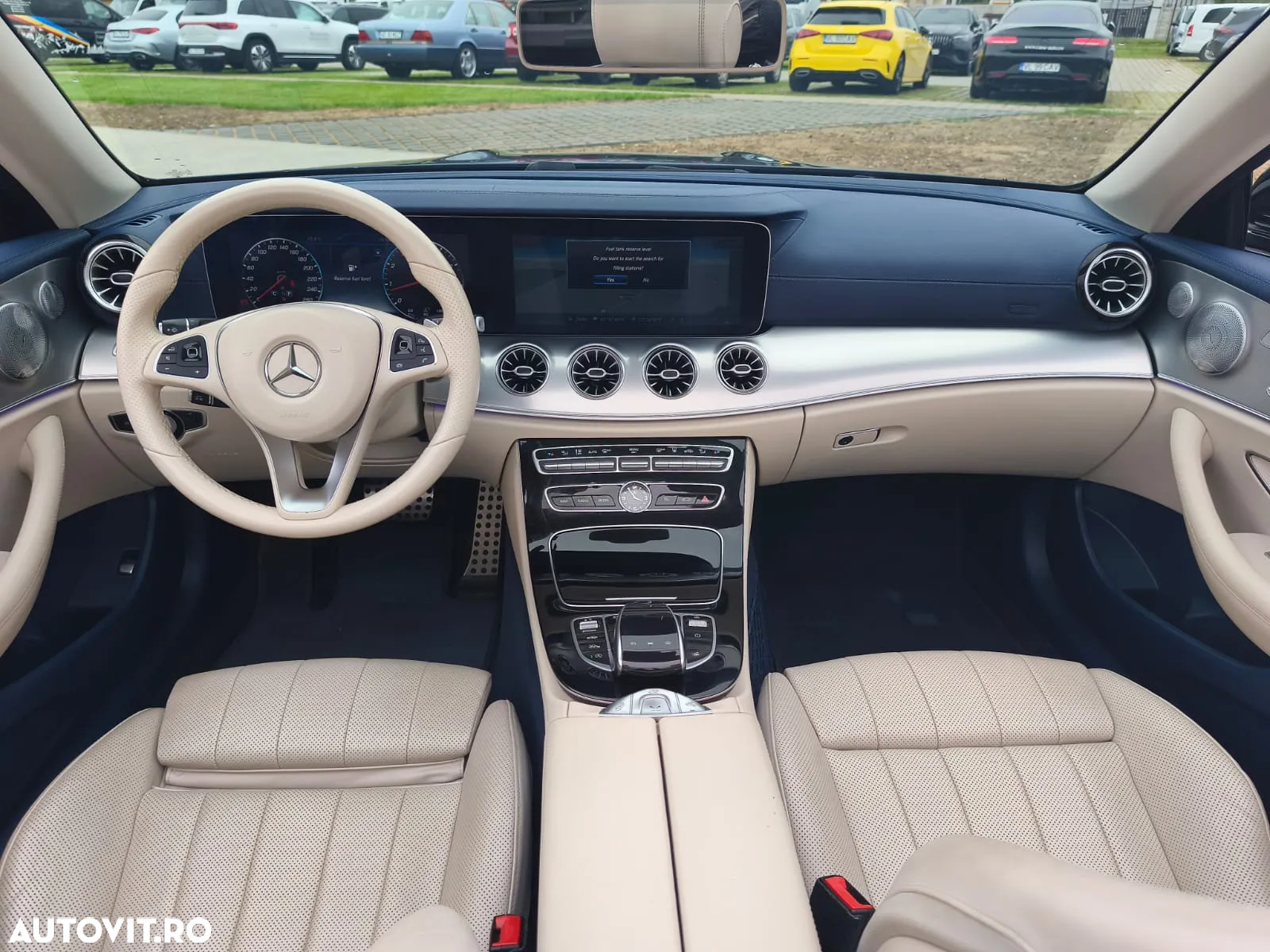 Mercedes-Benz E 400 4MATIC Cabrio - 19