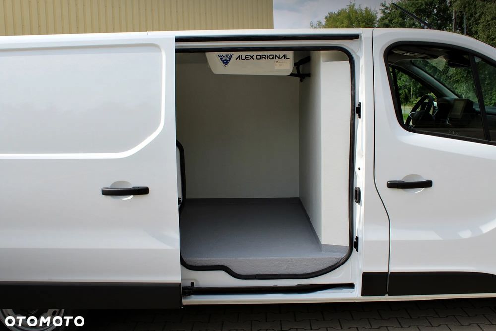 Renault Trafic - 8