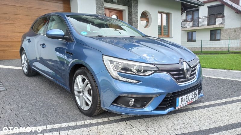 Renault Megane ENERGY TCe 100 PLAY - 38