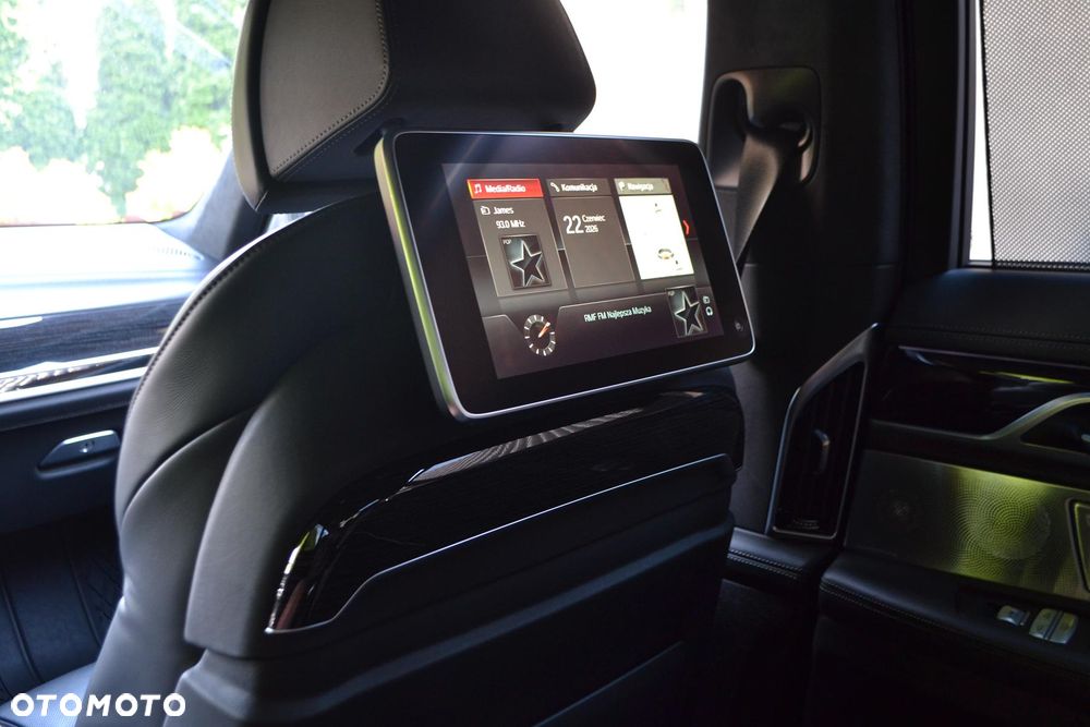 BMW Seria 7 750d xDrive sport - 37