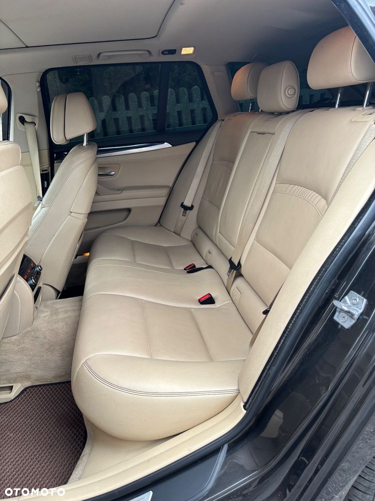 BMW Seria 5 - 13