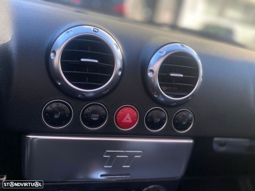 Audi TT Roadster 1.8 T S-line - 18