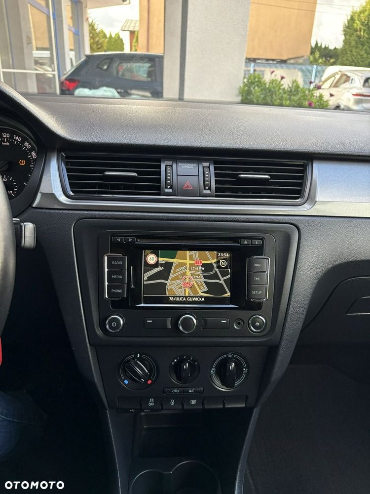 Skoda RAPID - 24