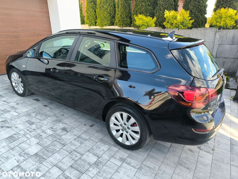 Opel Astra 1.7 CDTI DPF Cosmo - 5