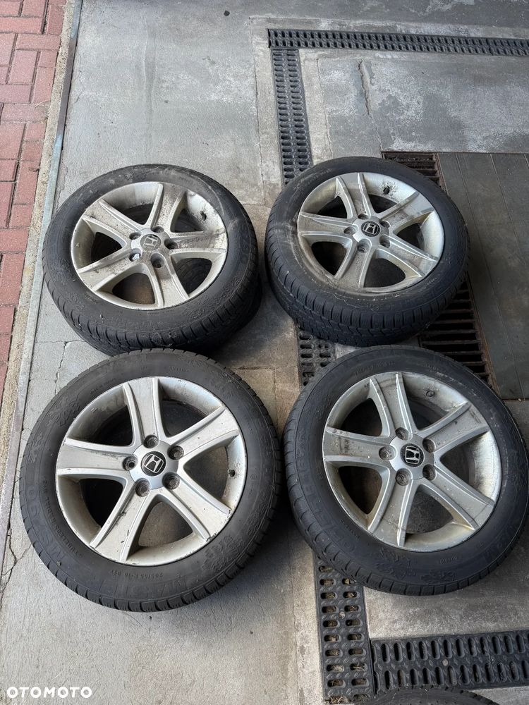 Honda Accord 2.0 Executive - 17