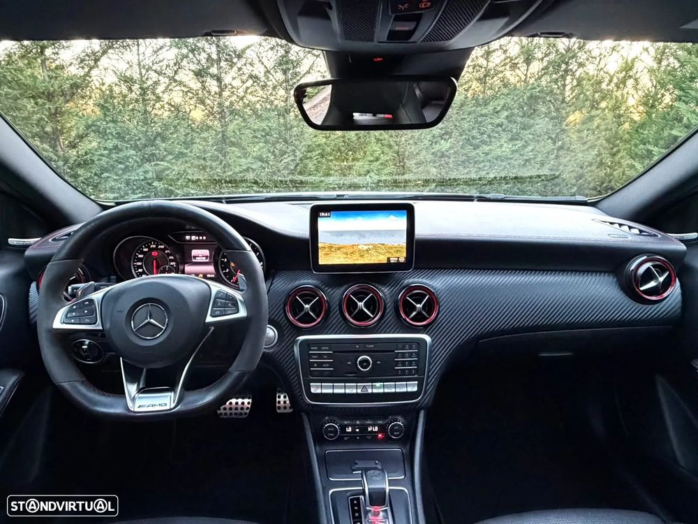 Mercedes-Benz A 45 AMG 4-Matic - 20