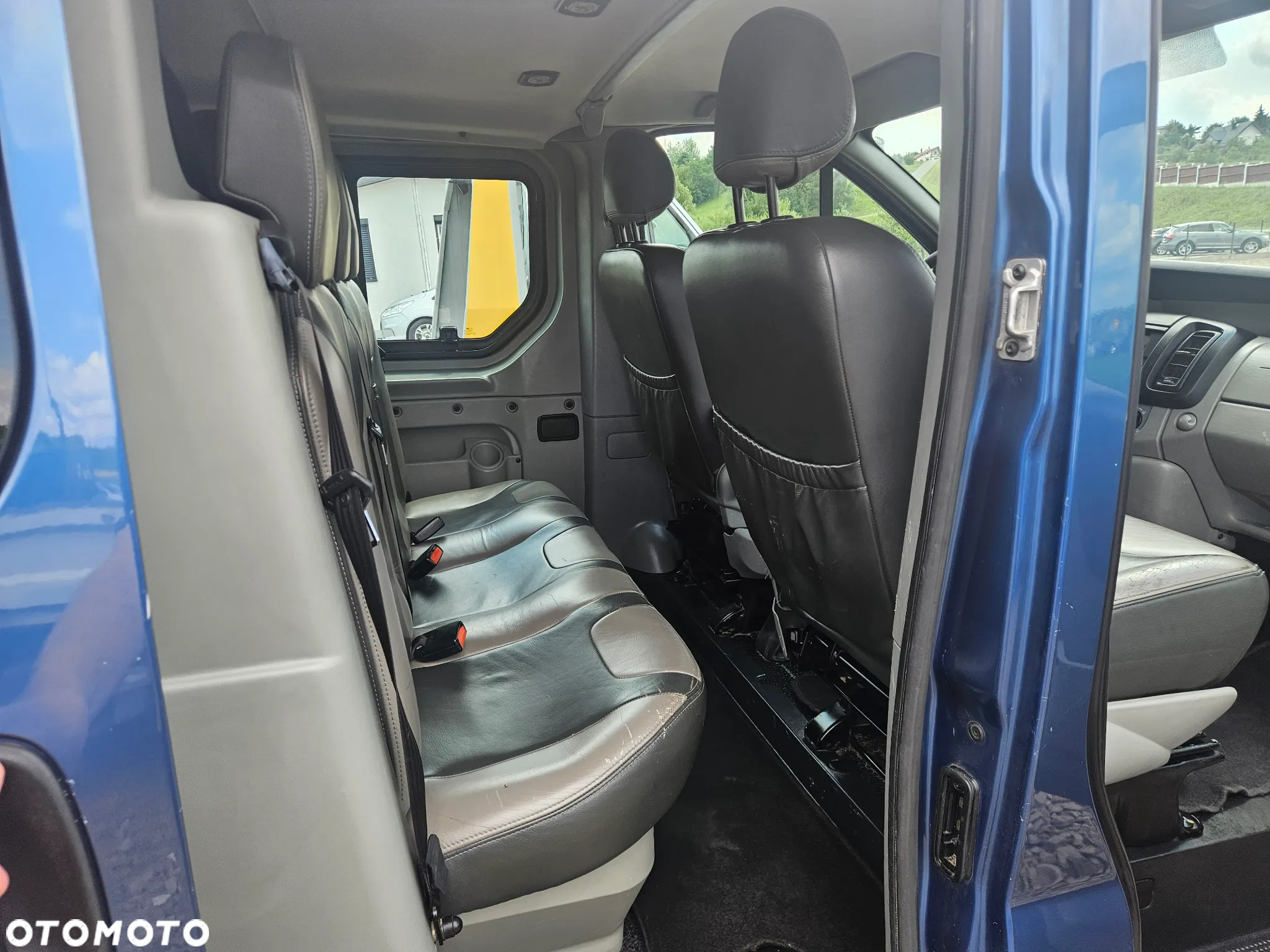 Renault TRAFIC - 6