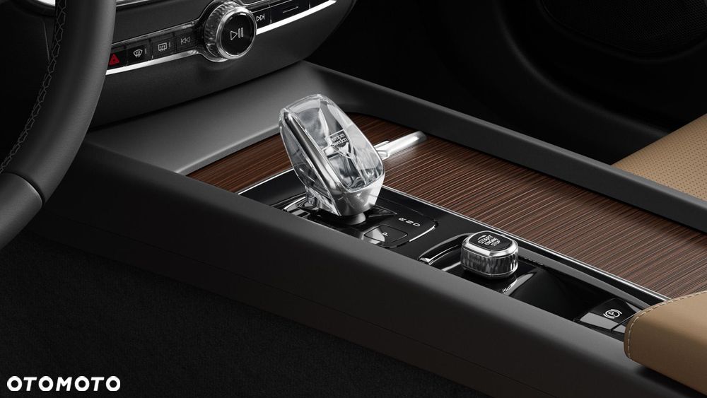 Volvo V60 B4 B Plus Dark - 11