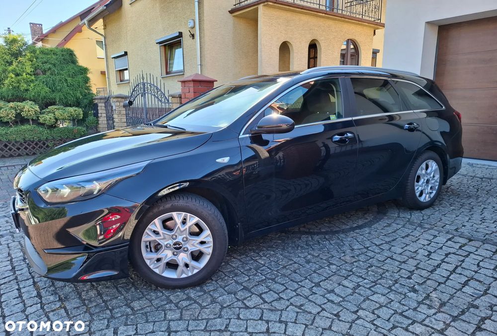 Kia Ceed 1.5 T-GDI M - 4