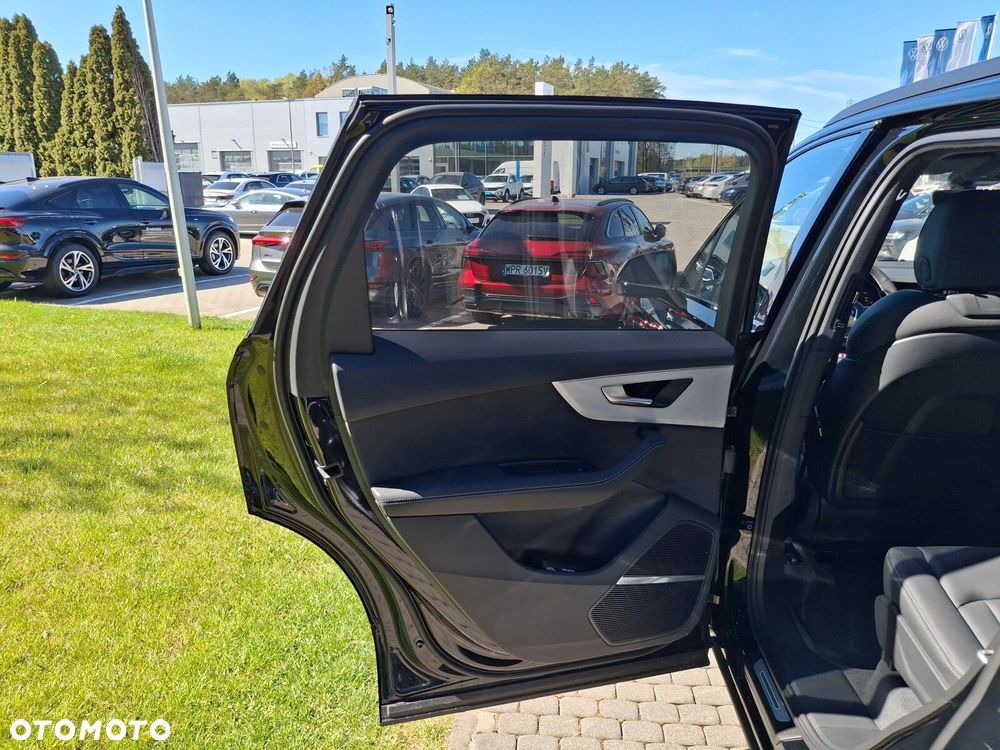 Audi Q7 - 25