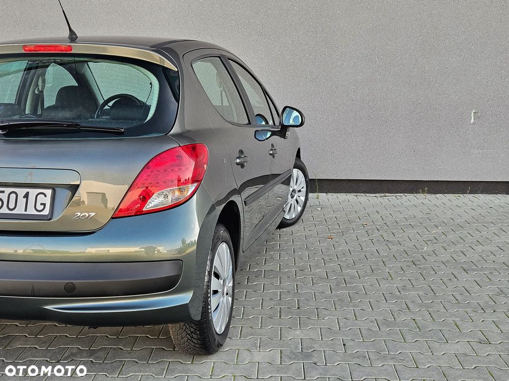 Peugeot 207 1.4 Trendy - 24