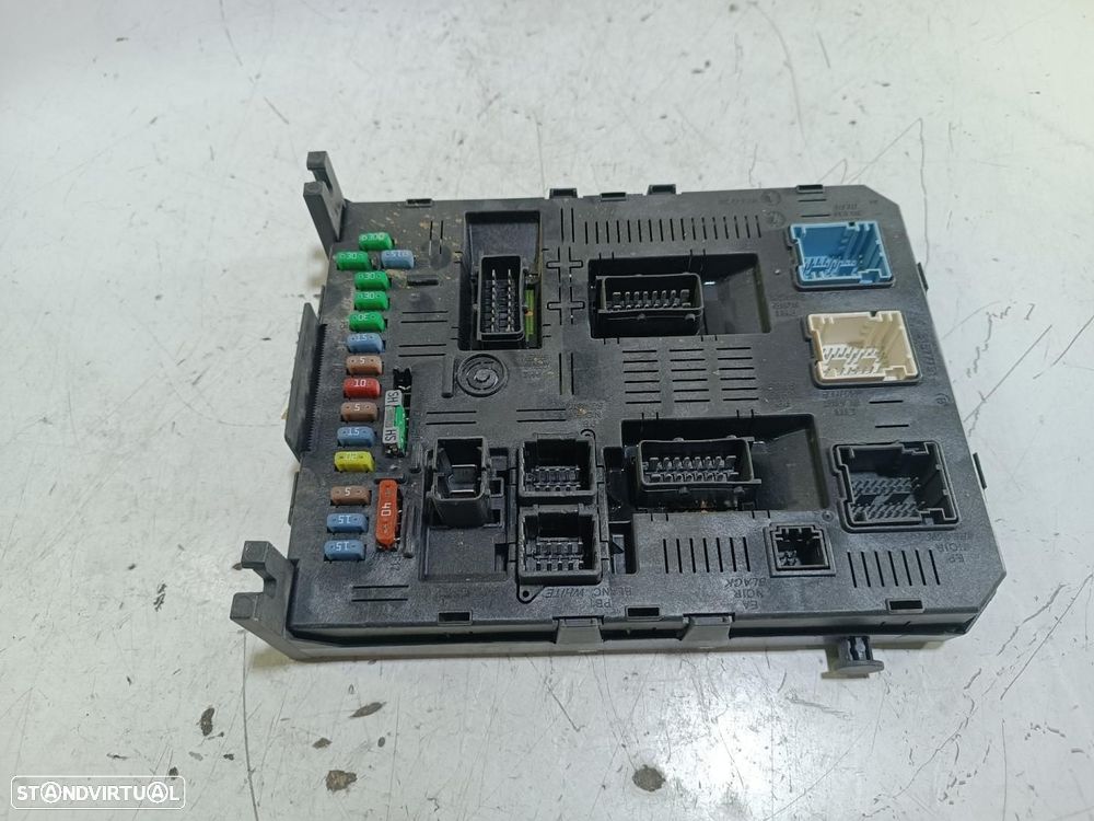 CAIXA DE RELES FUSÍVEIS CITROEN GRAND C4 PICASSO - 1