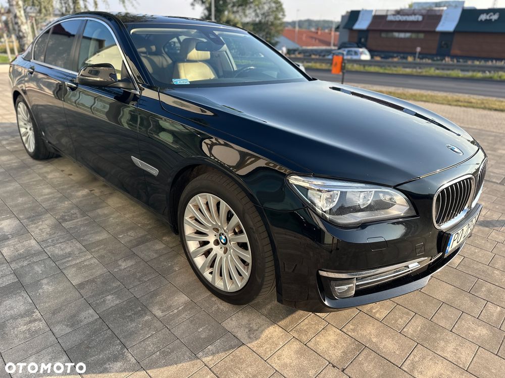 BMW Seria 7 730d xDrive - 28
