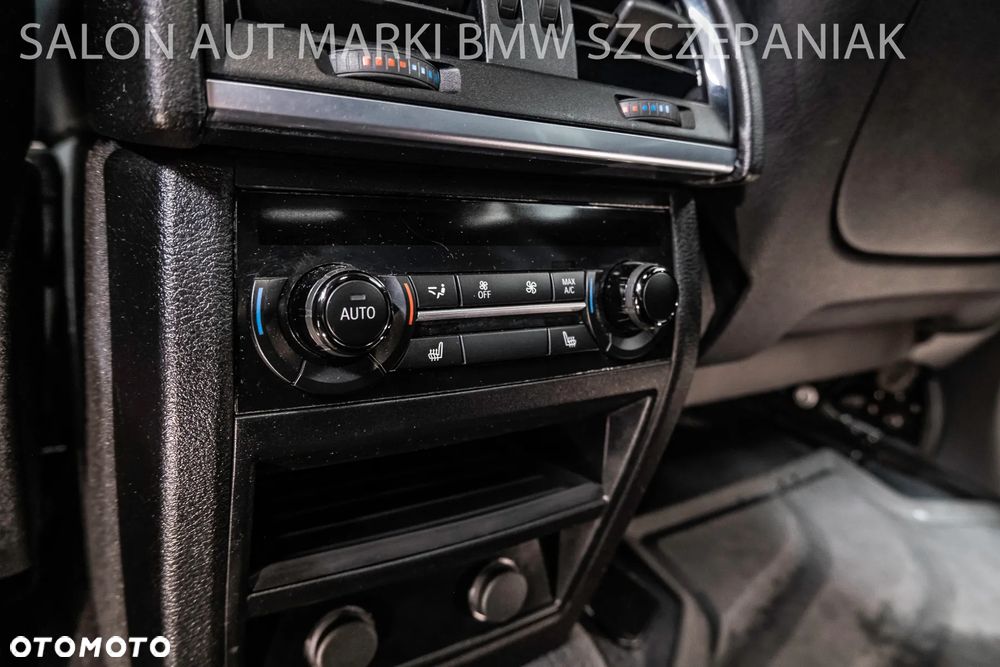 BMW X6 M50d - 27