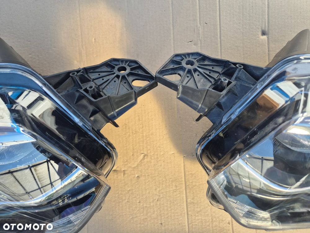 Citroen Berlingo 3 lampa prawa i lewa.Valeo. 2018- - 6