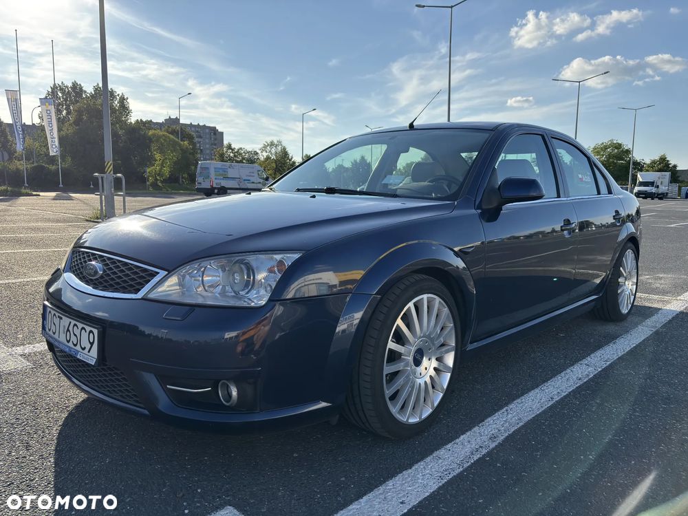Ford Mondeo V6 ST 220 - 6