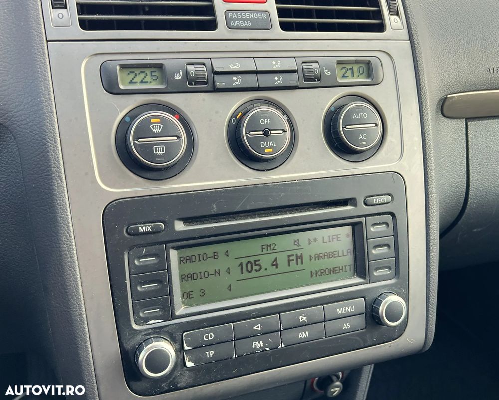 Volkswagen Touran 2.0 TDI DPF Cross - 15