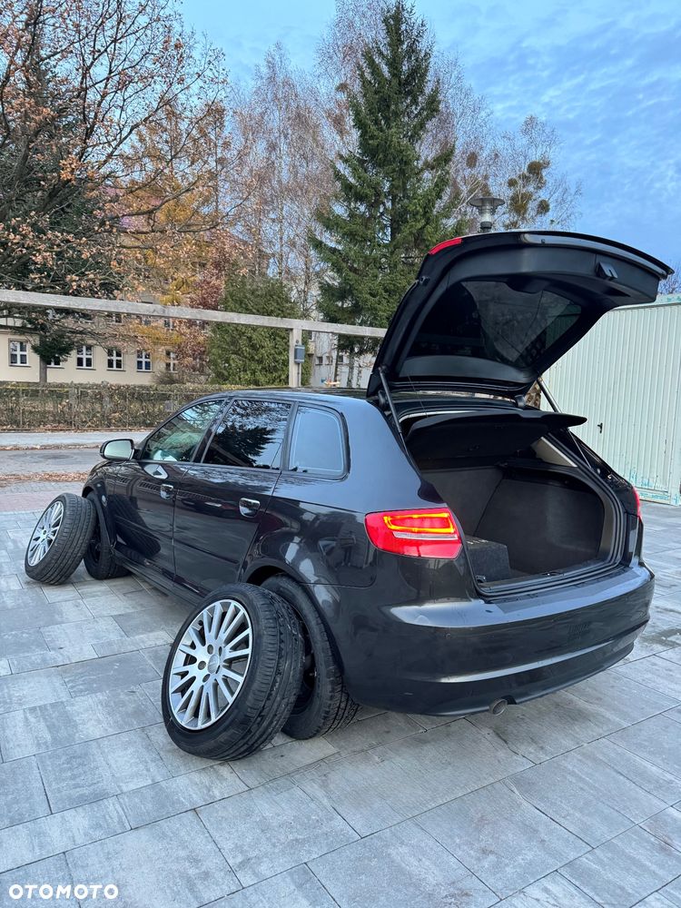 Audi A3 Sportback 2011 photo 5