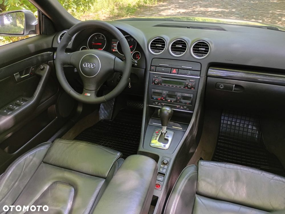 Audi A4 Cabrio - 8