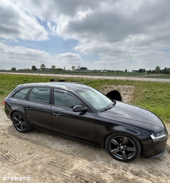 Audi A4 Avant 2.0 TDI DPF clean diesel multitronic Ambiente - 1