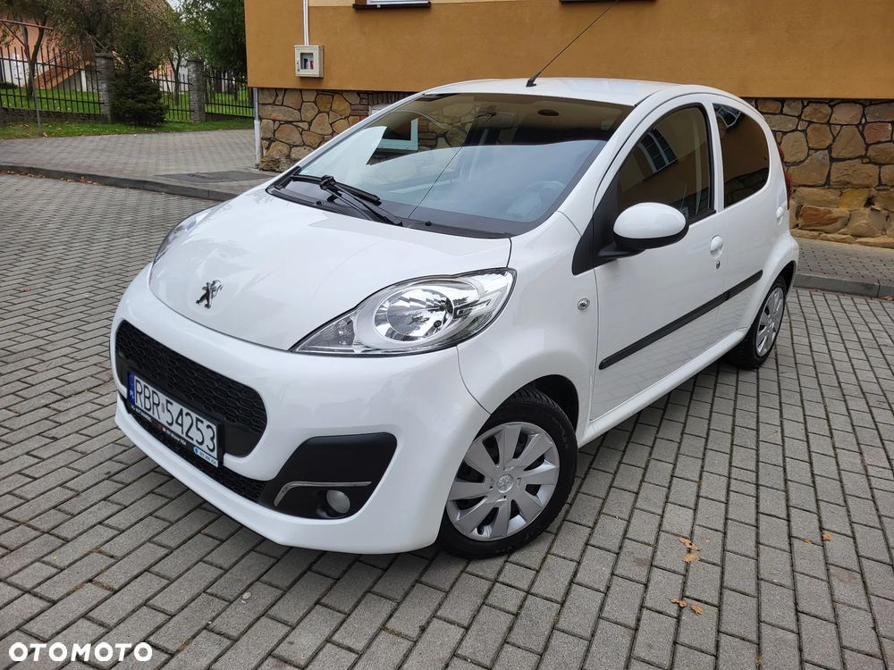 Peugeot 107 1.0 Trendy - 1