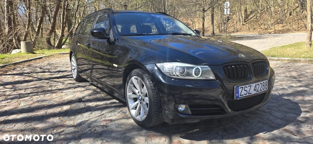BMW Seria 3 318i - 2