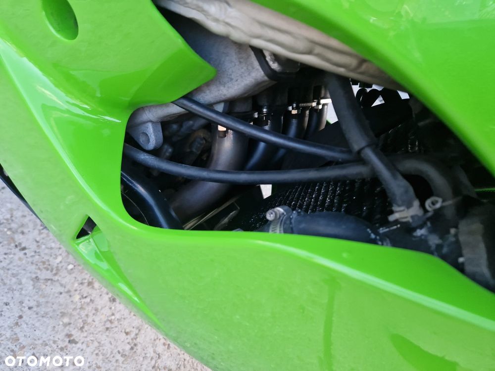 Kawasaki ZXR - 15
