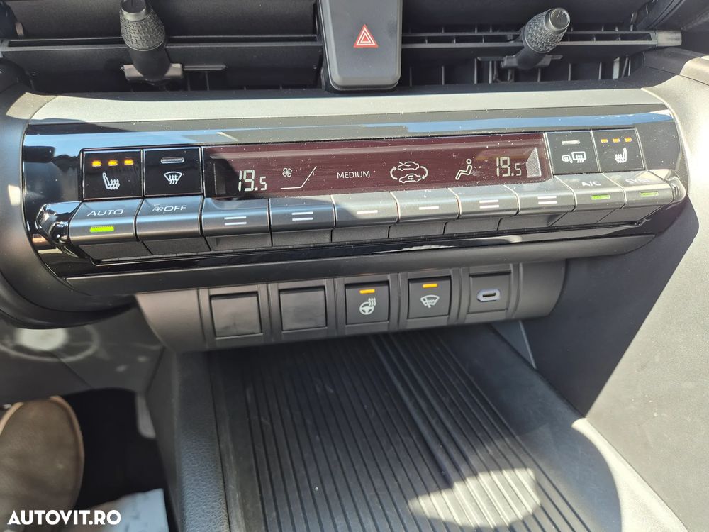 Toyota C-HR - 26