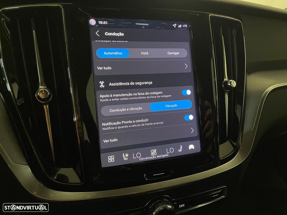 Volvo V60 2.0 T6 AWD TE Essential - 23