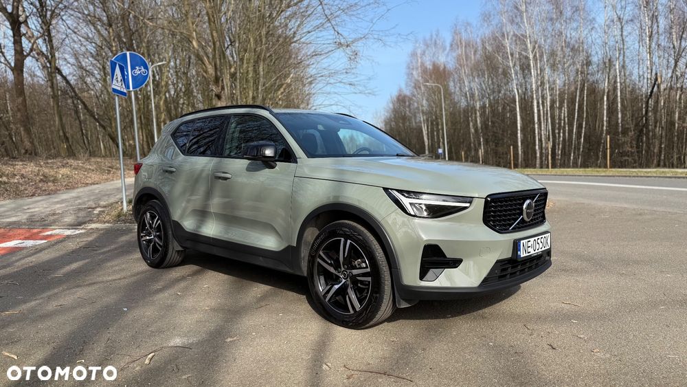 Volvo XC 40 B3 Plus Dark - 1