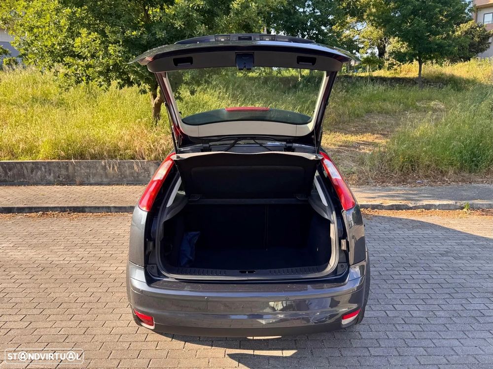 Ford Focus 1.6 TDCi Sport - 14