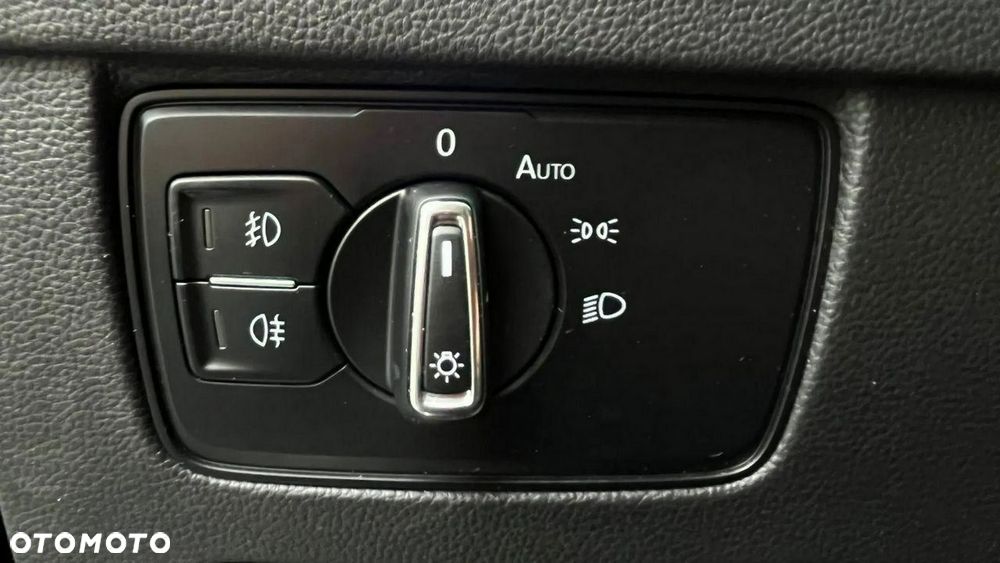 Volkswagen Passat - 23