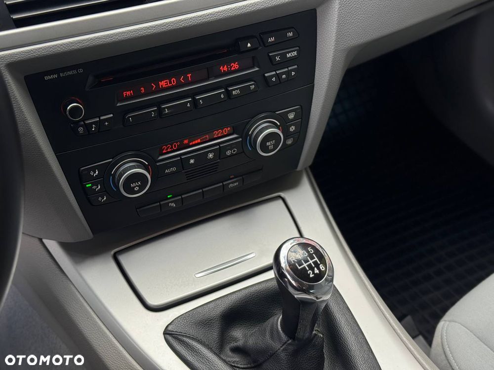 BMW Seria 3 320d - 31