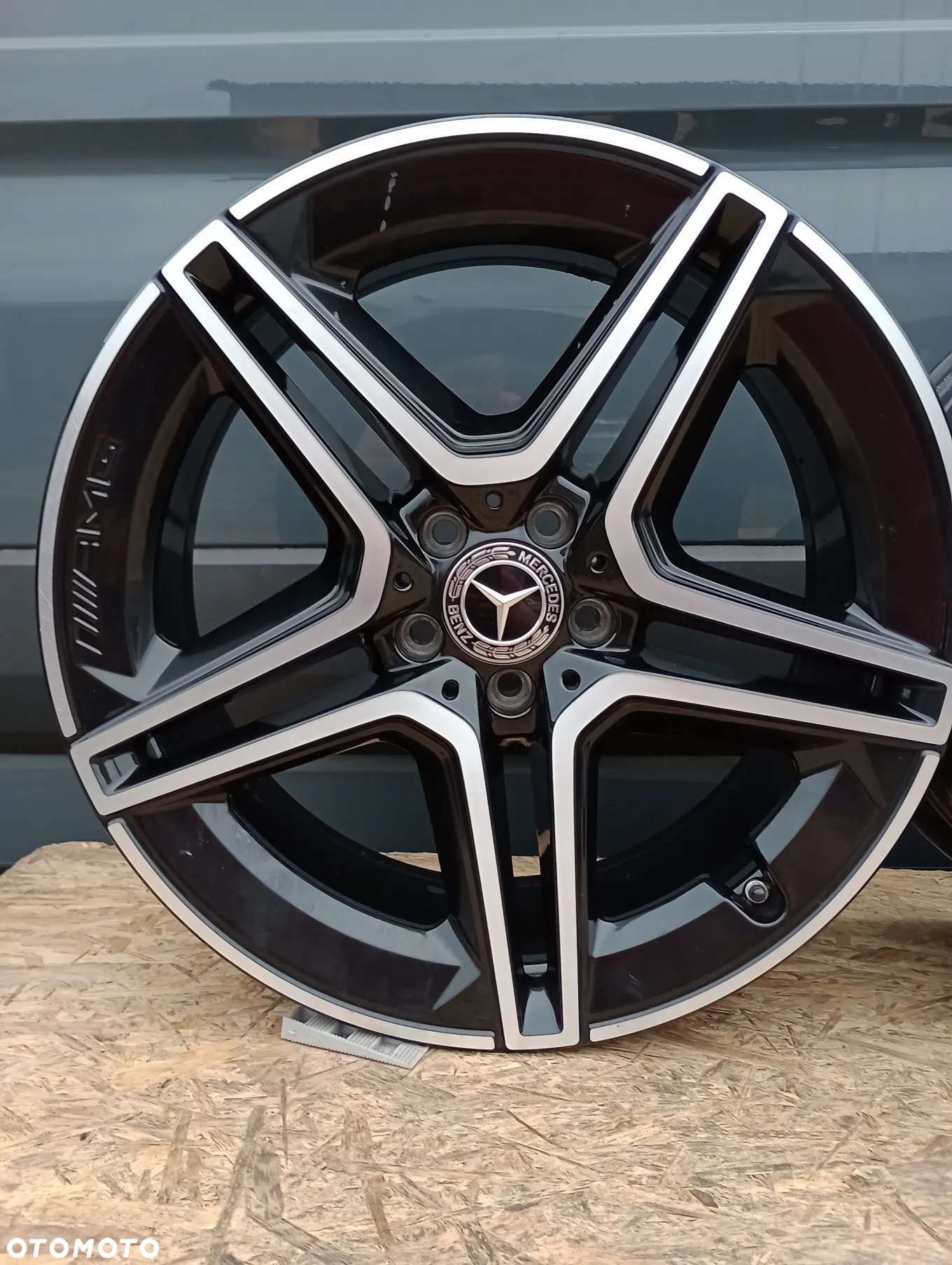 FELGI ALUMINIOWE 5x112 R20 9J 2x ET44 2x ET57  CZUJNIKI TPMS MERCEDES CLE A236 C236 EQE V295 GLE C167 W164 W167 GLS X166 X167  AMG - 3