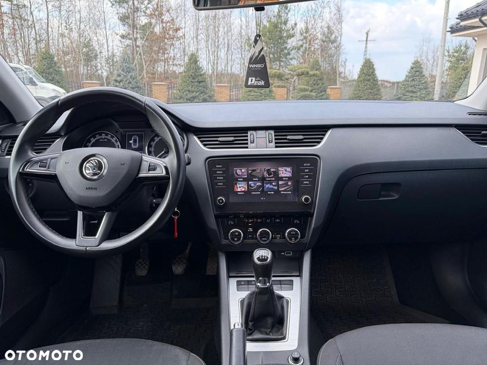 Skoda Octavia 2.0 TDI SCR Style - 17