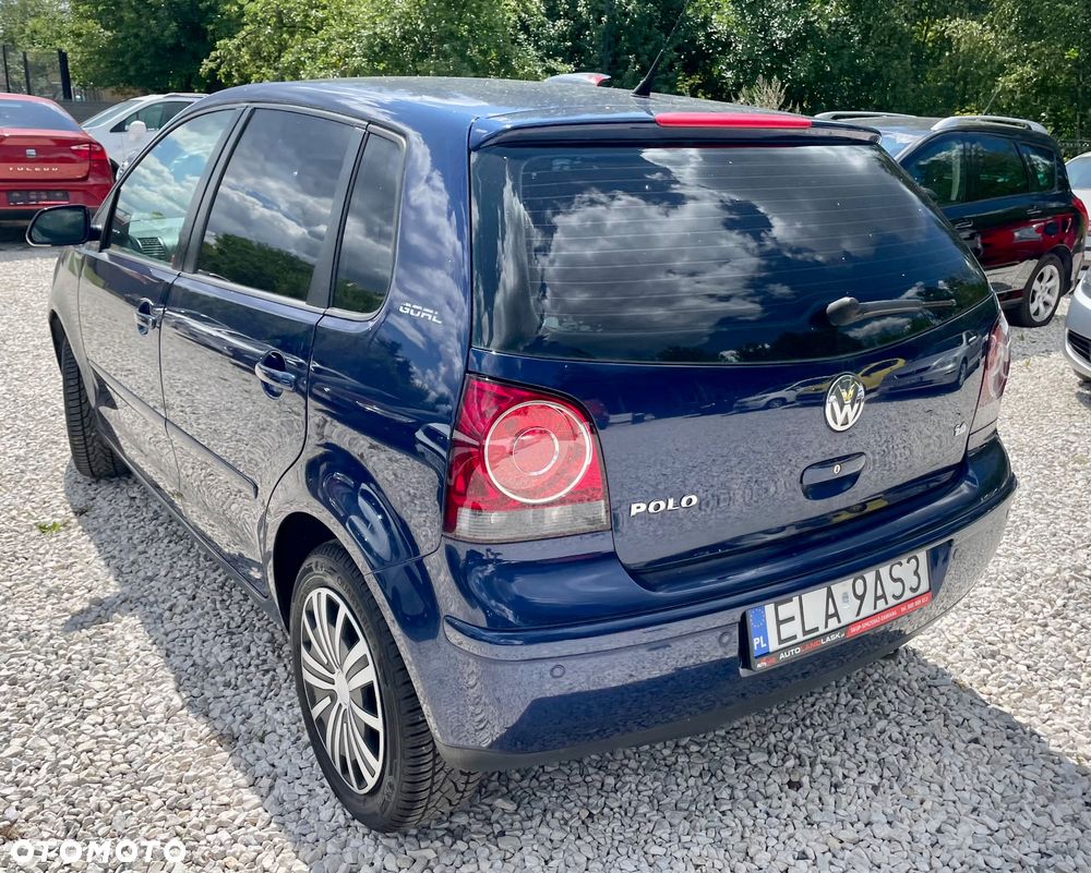Volkswagen Polo - 9