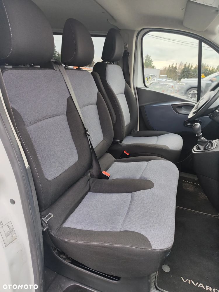Opel Vivaro brygadówka 6osób - 11
