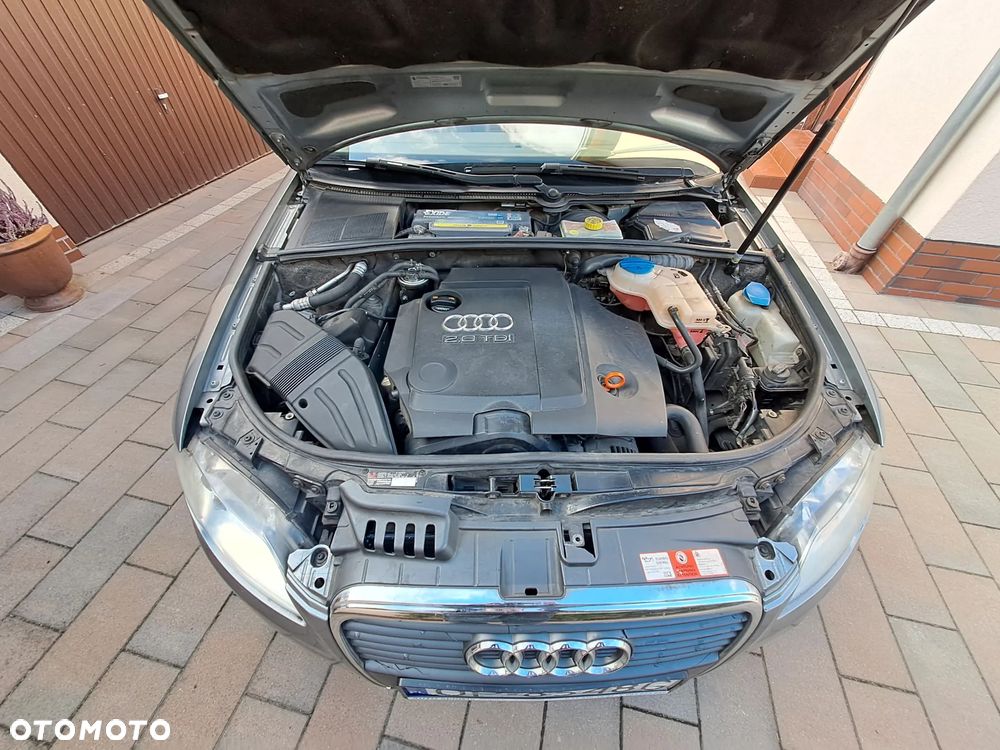 Audi A4 Avant 2.0 TDI multitronic - 18