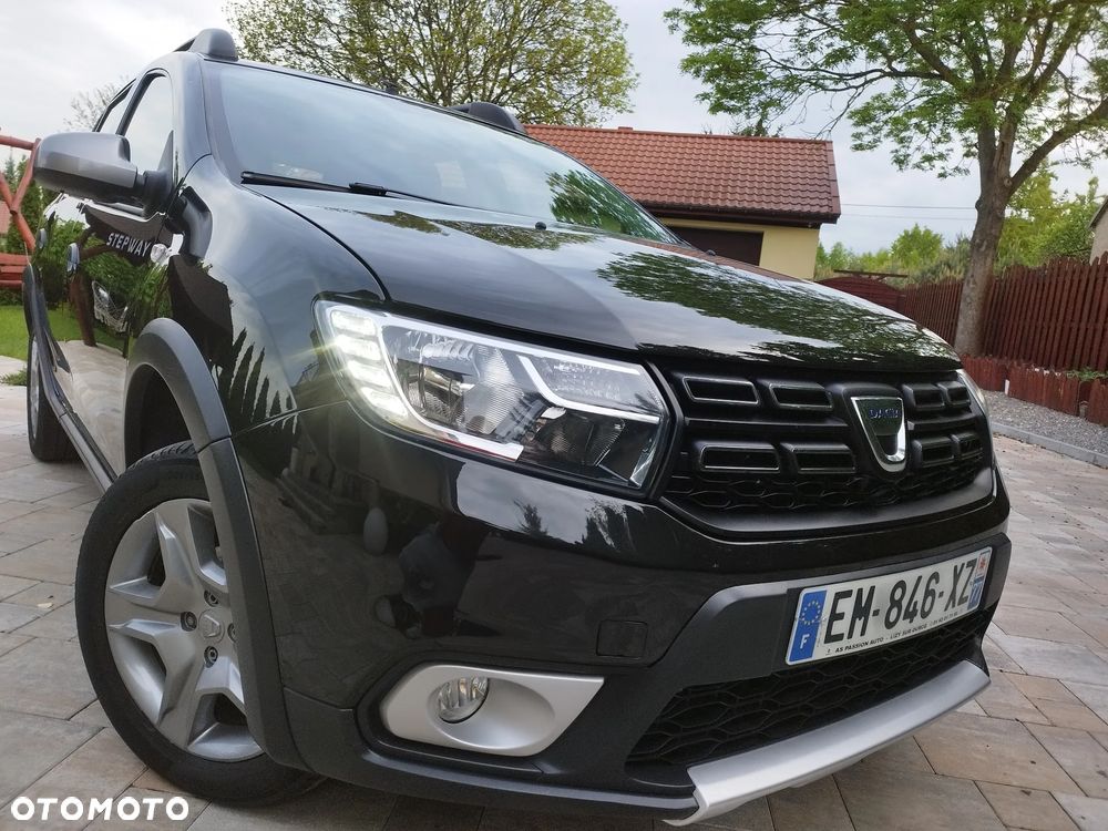 Dacia Sandero - 2