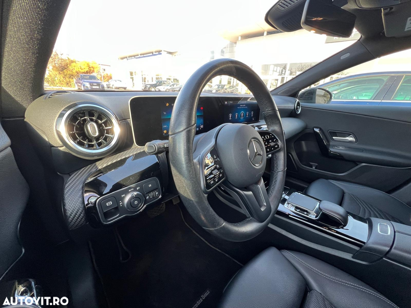 Mercedes-Benz A - 16