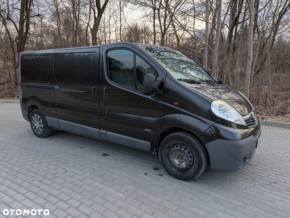 Opel Vivaro - 8