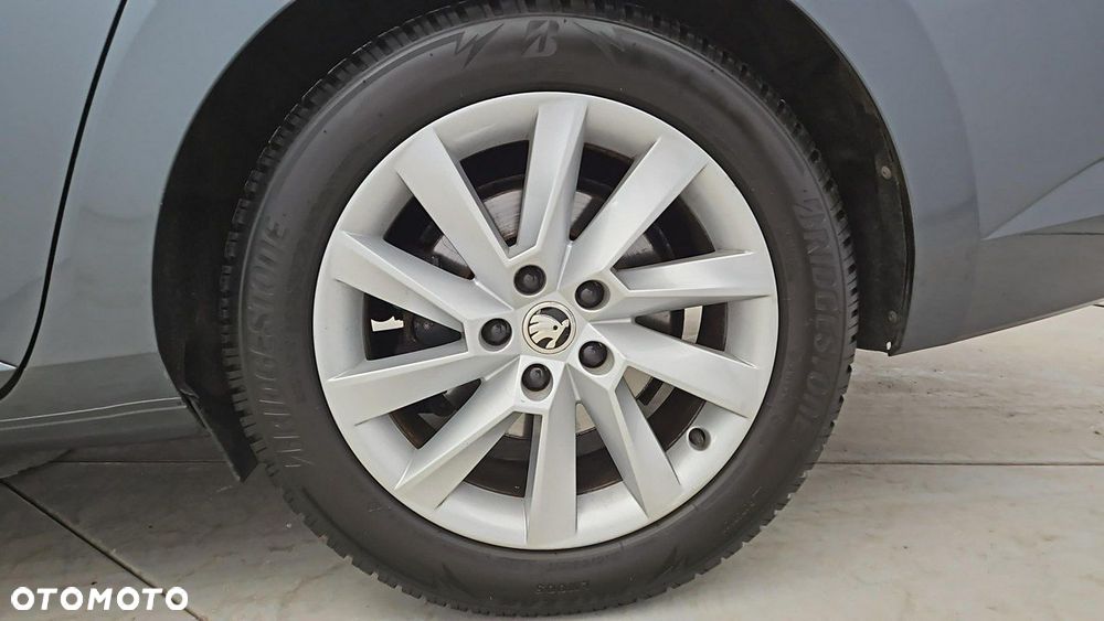 Skoda Superb 1.5 TSI Ambition - 25