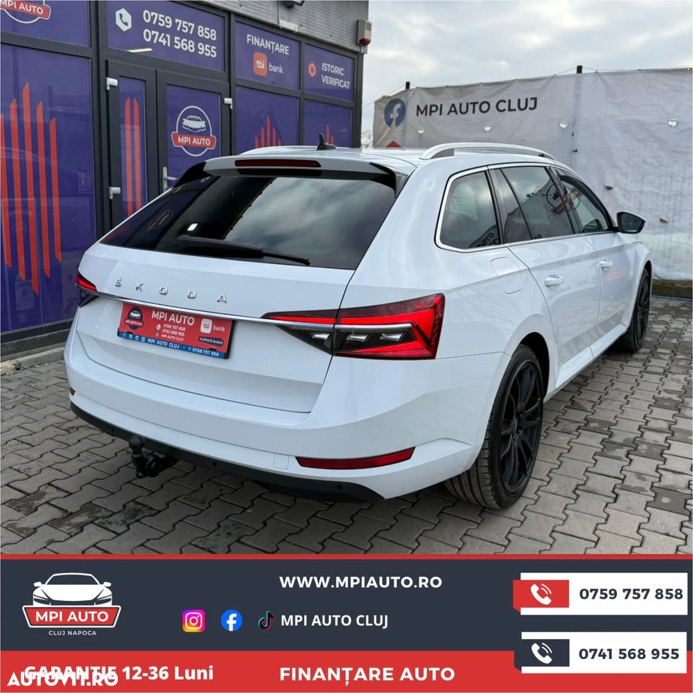 Skoda Superb Combi 2.0 TDI DSG Premium Edition - 2