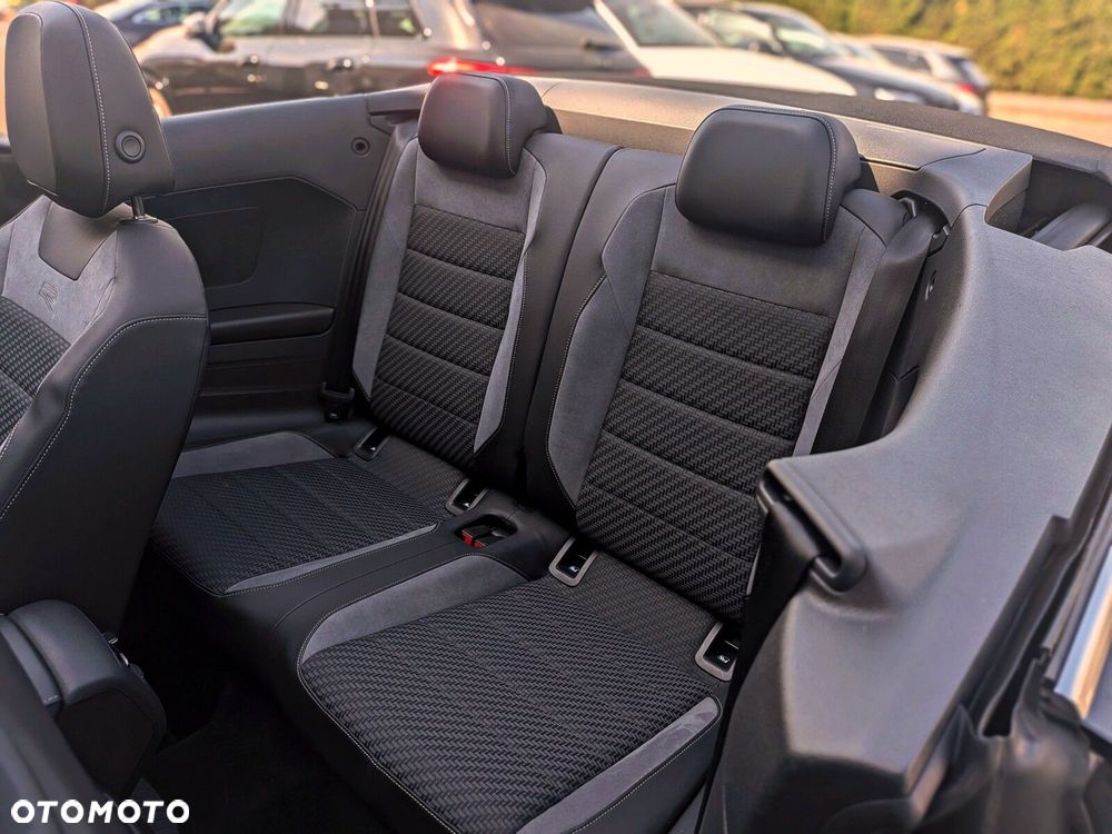 Volkswagen T-Roc - 11