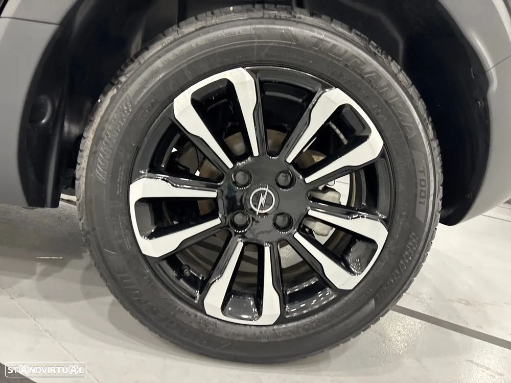 Opel Crossland X - 11