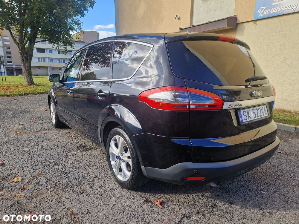 Ford S-Max - 9