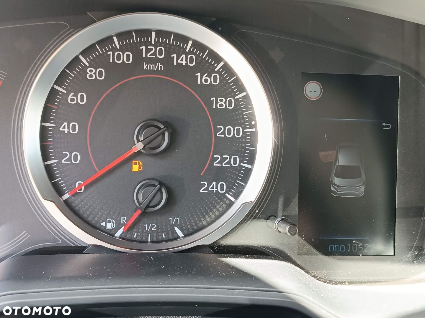 Toyota Corolla - 10
