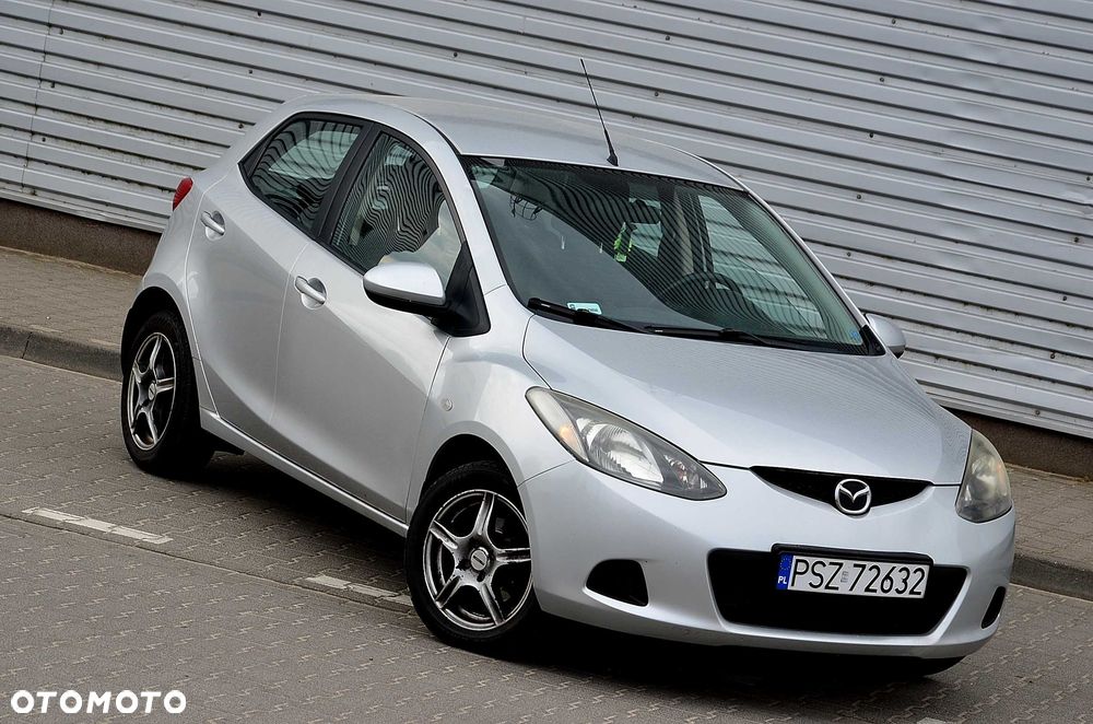 Mazda 2 - 1