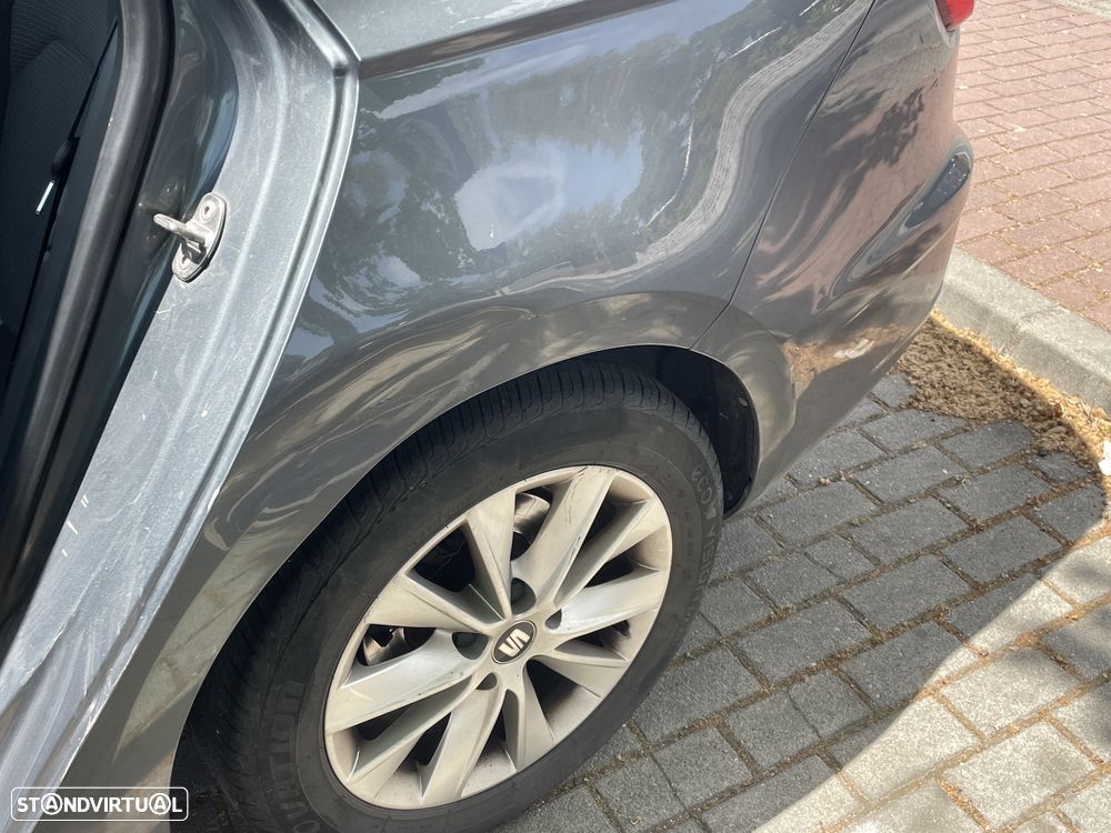 SEAT Leon ST 1.6 TDI FR S/S - 2